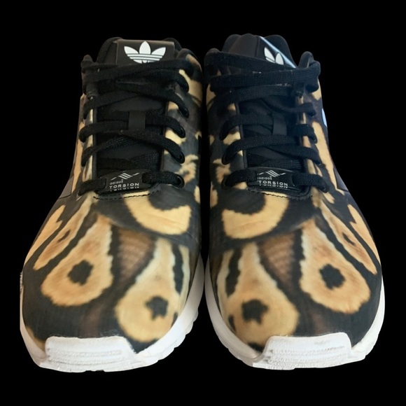 S77310 adidas ZX Flux Sneaker Size 9.5 S77310 adidas ZX Flux Sneaker Size 9.5
